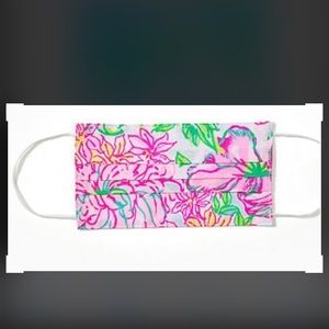 NWT Lilly Pulitzer (2) facemasks. 💯authentic